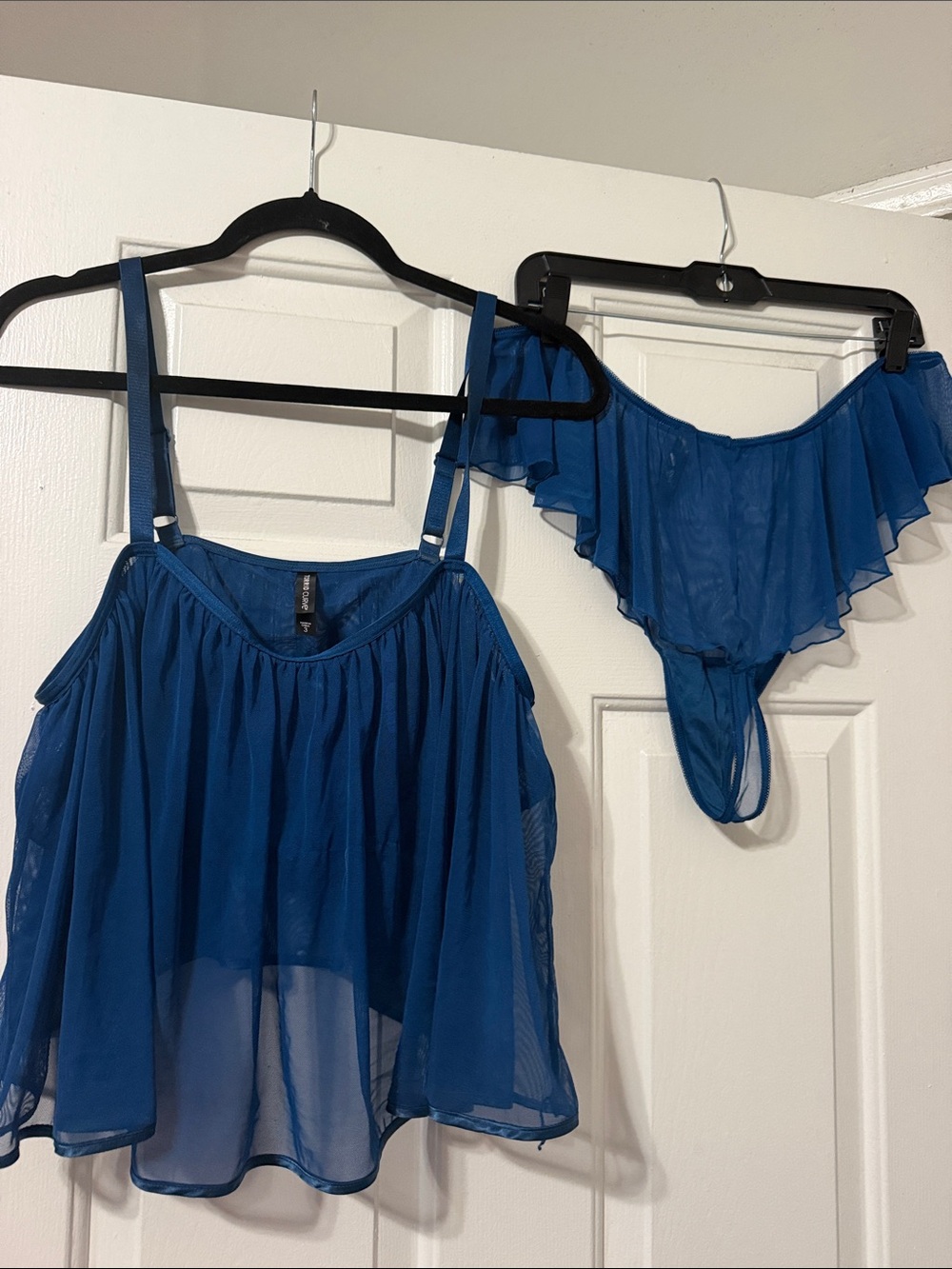 Torrid Sheer Layered Cami Deep Blue set. Size 3x